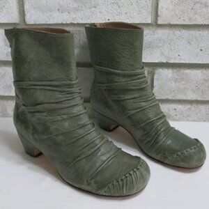 Gee WaWa Soft Leather Lined Zippered Boots Women's Footwear Fashion Shoes 6